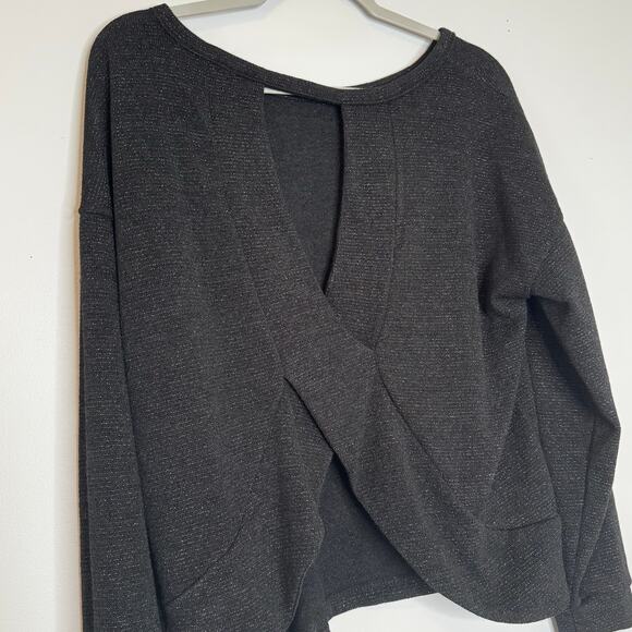 Kaileigh Sadaf Open Back Shimmery Knit Top Black Long Sleeve Size M NWOT - Picture 6 of 8